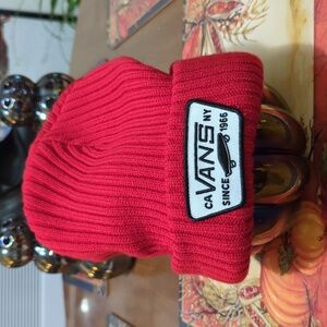 Vans unisex red patch beanie